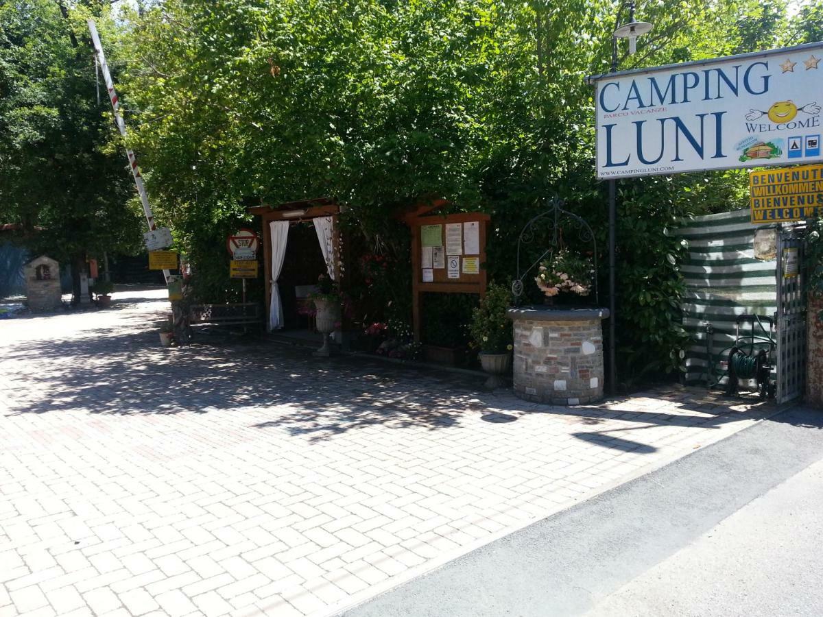 Camping Luni Marina di Massa Luaran gambar